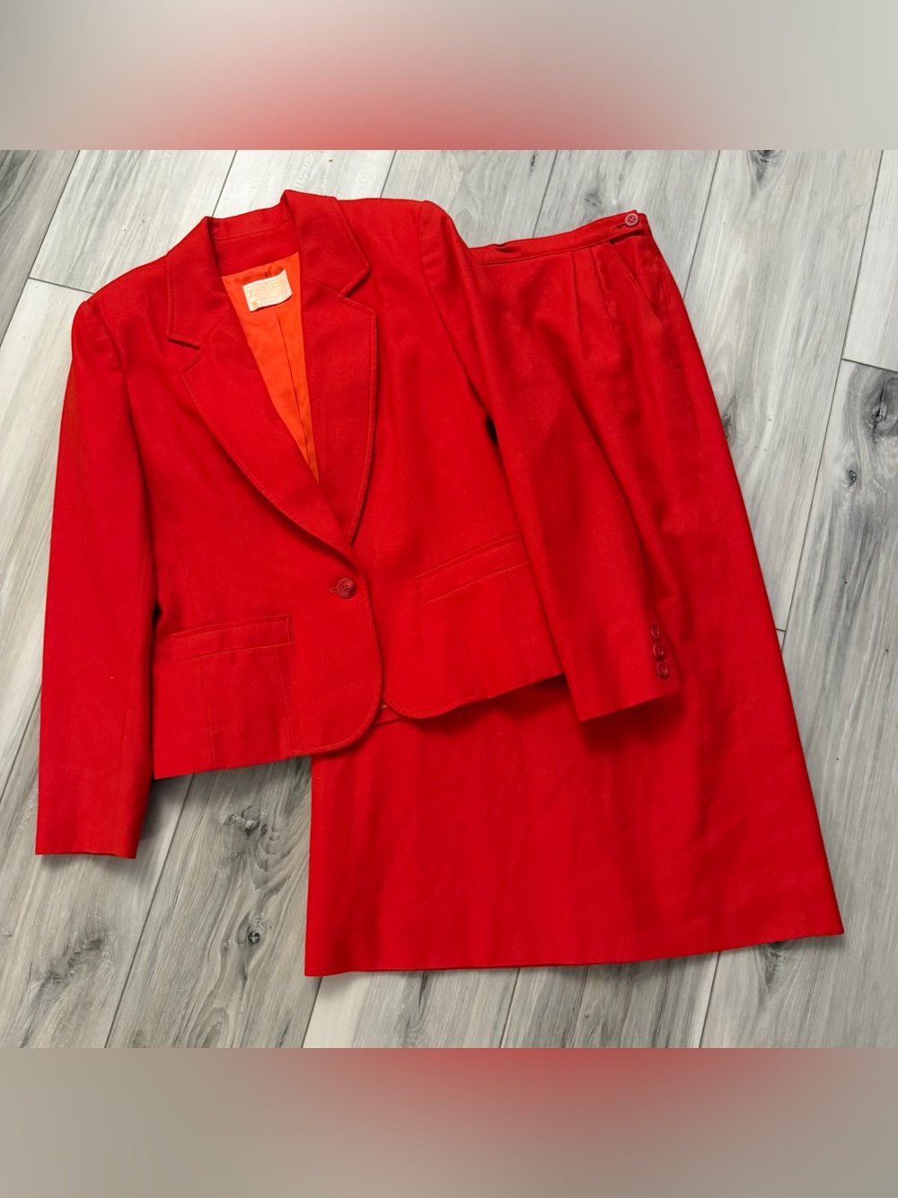 Vintage Pendleton 100% Virgin Wool Jacket Skirt Set Womens Size 6 Red Suit USA